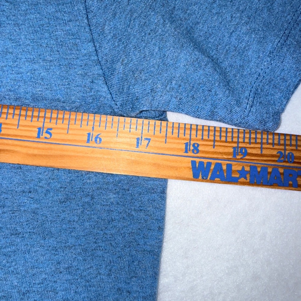 American Classics John Wayne Graphic T-Shirt Mens Small Blue Heathered Western - Picture 7 of 9